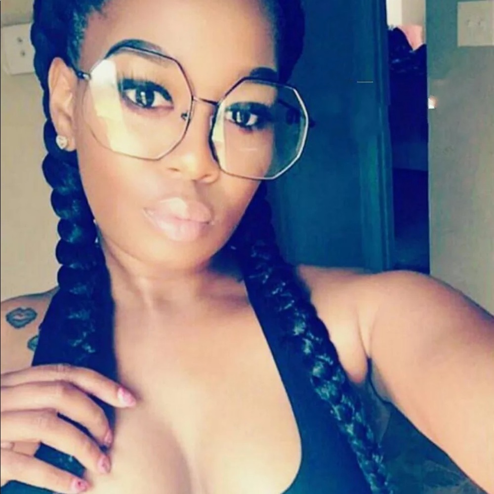 Oversized octagon glasses